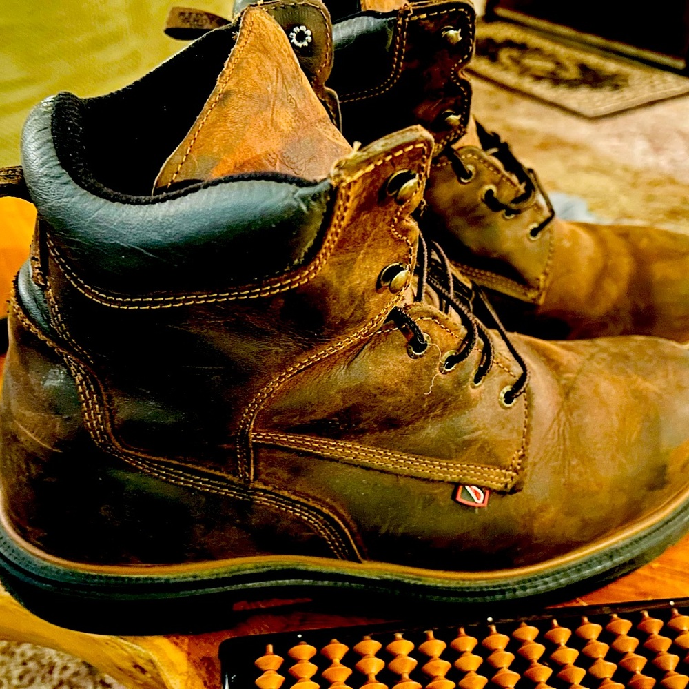 Steel Toed Brown Leather Red Wing work boot, water proof and barely used.